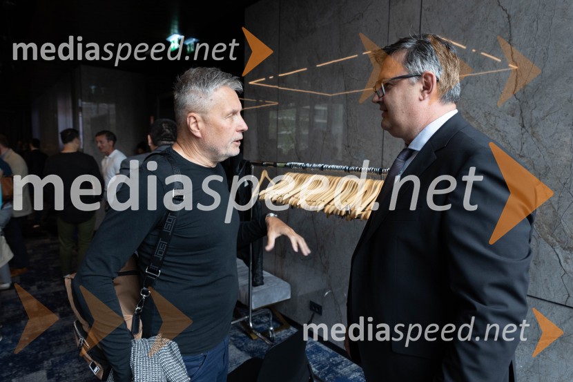  ... ;  Mirko Požar, predstavnik ZORG in predsednik Zbornice za gradbeništvo SlovenijeUstanovitvena seja Platforme sodelovanja, Anže Logar