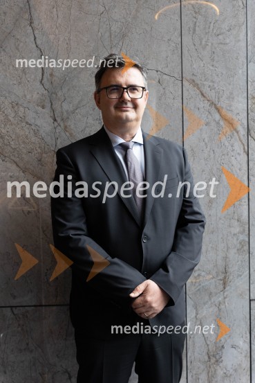  Mirko Požar, predstavnik ZORG in predsednik Zbornice za gradbeništvo SlovenijeUstanovitvena seja Platforme sodelovanja, Anže Logar