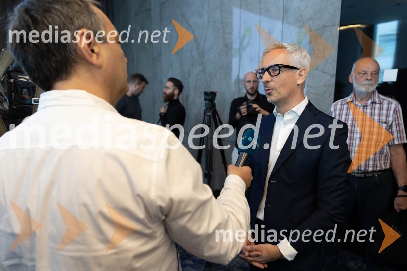 dr. Jernej Pikalo, profesor, nekdanji minister za izobraževanje iz kvote SDUstanovitvena seja Platforme sodelovanja, Anže Logar