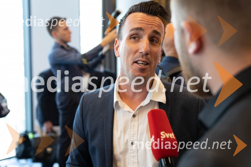 Ustanovitvena seja Platforme sodelovanja, Anže Logar