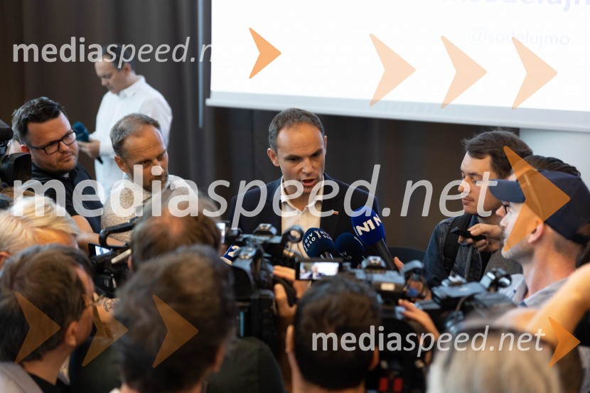  Anže Logar, poslanec SDS, predsednik Ljubljanskega odbora SDSUstanovitvena seja Platforme sodelovanja, Anže Logar