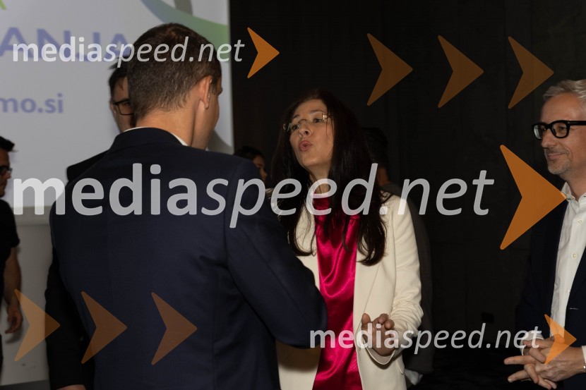  Anže Logar, poslanec SDS, predsednik Ljubljanskega odbora SDS; dr.  Romana Jordan, bivša evroposlankaUstanovitvena seja Platforme sodelovanja, Anže Logar