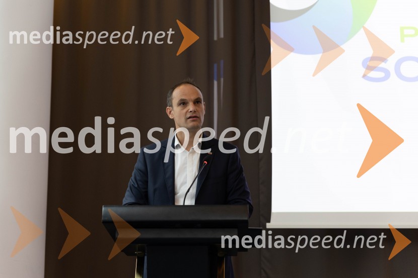  Anže Logar, poslanec SDS, predsednik Ljubljanskega odbora SDSUstanovitvena seja Platforme sodelovanja, Anže Logar