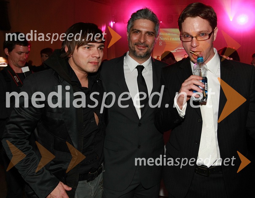 Sebastijan Cavazza, igralec in Lado Bizovičar ter Jurij Zrnec, voditelja oddaje As ti tud' not paduViktorji 2008, zaključna zabava na Gospodarskem razstavišču