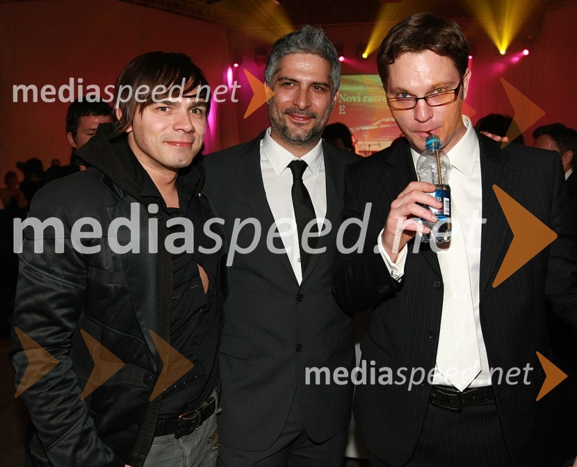 Sebastijan Cavazza, igralec in Lado Bizovičar ter Jurij Zrnec, voditelja oddaje As ti tud' not paduViktorji 2008, zaključna zabava na Gospodarskem razstavišču