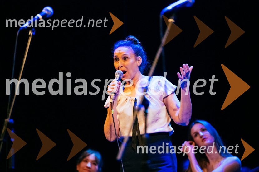  Lučka Počkaj, igralkaRazgrnitev repertoarja sezone 2023/24 Slovenskega ljudskega gledališča Celje