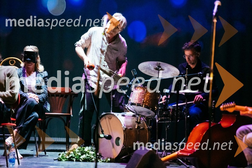  Branko Završan, igralec;  ... Razgrnitev repertoarja sezone 2023/24 Slovenskega ljudskega gledališča Celje