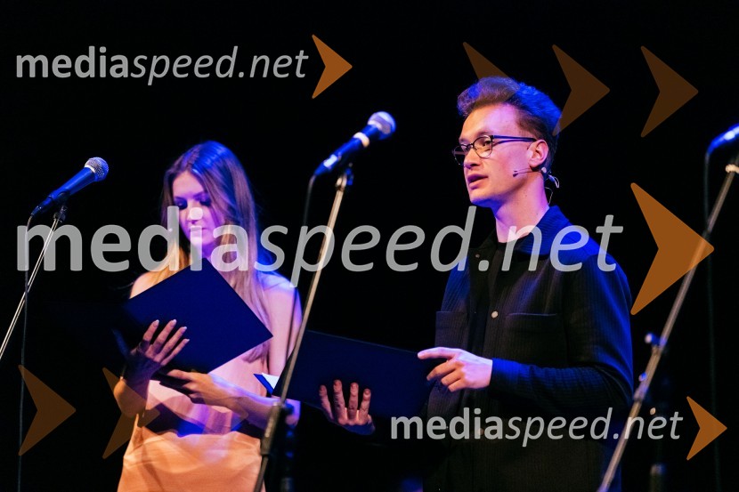  Lucija Harum, igralka, pevka;  Žan Brelih Hatunić, igralecRazgrnitev repertoarja sezone 2023/24 Slovenskega ljudskega gledališča Celje