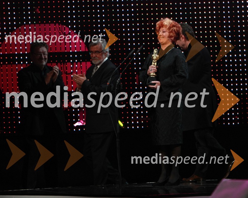 New Swing Quartet ter Bernarda Jeklin, nekdanja urednica revije Jana in dobitnica Viktorja za življenjsko deloViktorji 2008, dogajanje na odru in v dvorani