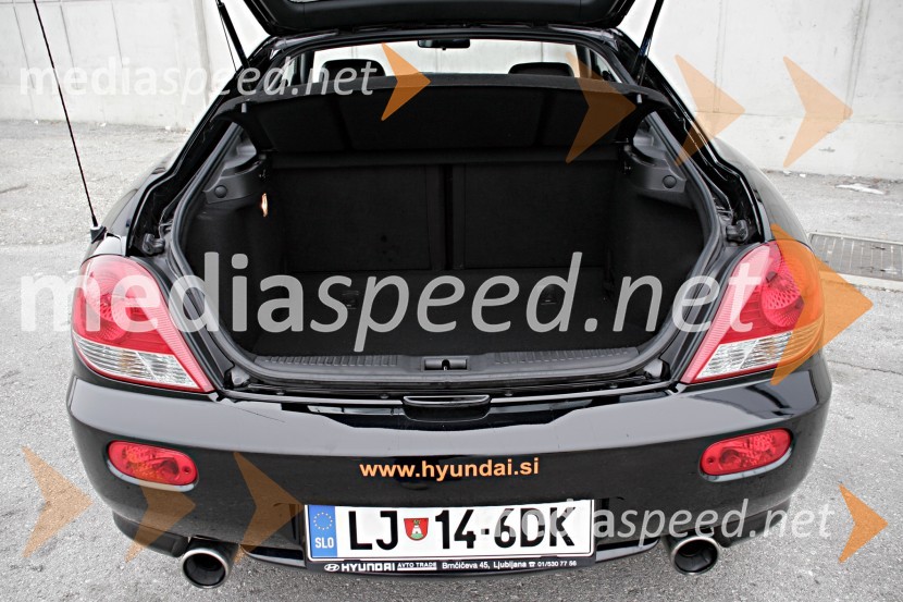 Hyundai Coupe 2.0 SVVT FXHyundai Coupe 2.0 CVVT FX