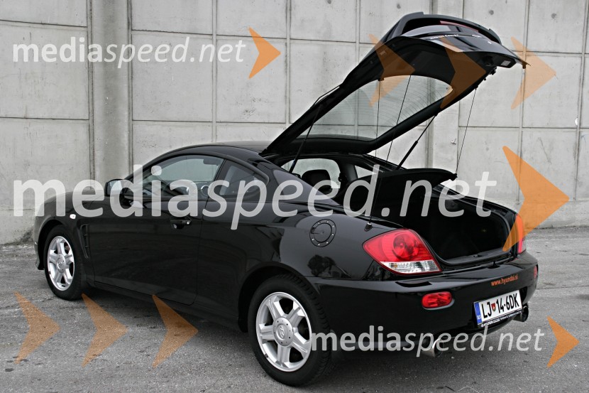 Hyundai Coupe 2.0 SVVT FXHyundai Coupe 2.0 CVVT FX
