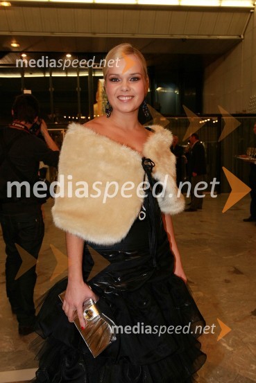 Špela Močnik, moderatorka jutranjega programa Radia HitViktorji 2008, druženje pred dvorano