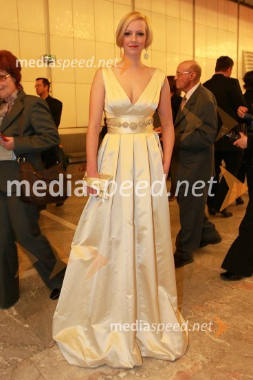 Anja Tomažin, TV voditeljicaViktorji 2008, druženje pred dvorano