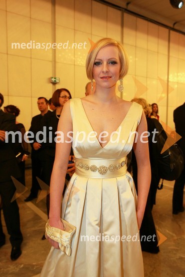 Anja Tomažin, TV voditeljicaViktorji 2008, druženje pred dvorano