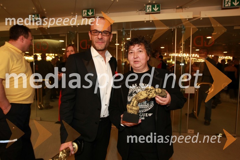 Tomaž Pandur, režiser in Dragica Petrovič, režiserka in producentkaViktorji 2008, druženje pred dvorano