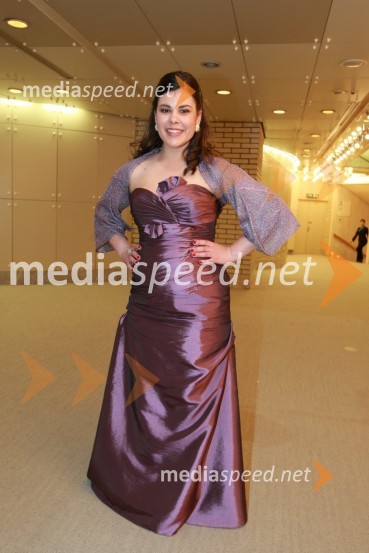 Ana Marija Mitič, igralka in voditeljicaViktorji 2008, druženje pred dvorano