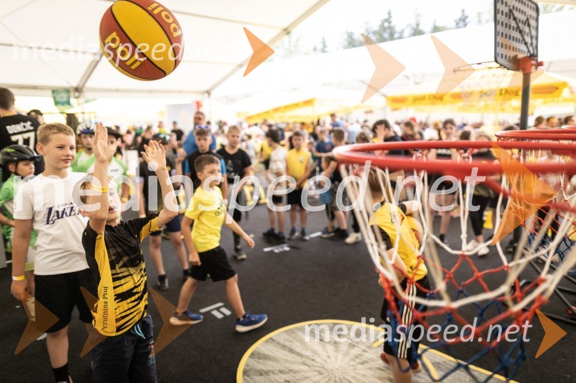 21. Poli maraton z več kot 4000 udeleženci