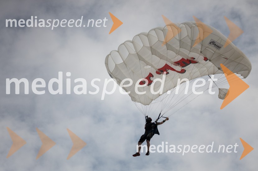 21. Poli maraton z več kot 4000 udeleženci