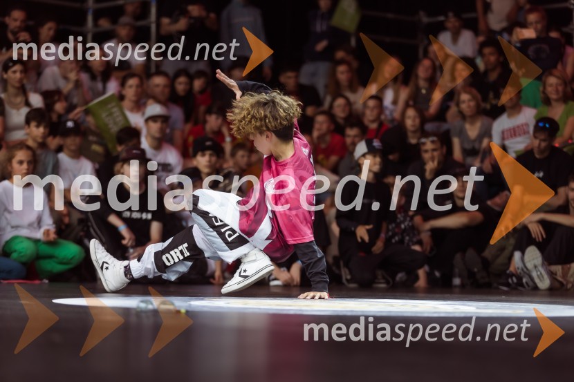 Finale World Kidz Breaking Champion Ljubljana - Powered by I Feel Slovenia sta osvojila Bolgarka Bgirl FIREBIRD in Ukrajinec Bboy RAPTOR