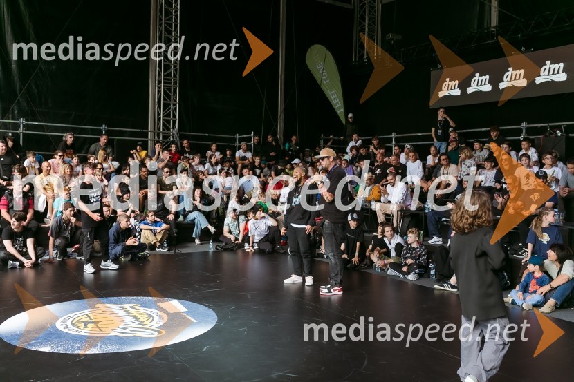 Finale World Kidz Breaking Champion Ljubljana - Powered by I Feel Slovenia sta osvojila Bolgarka Bgirl FIREBIRD in Ukrajinec Bboy RAPTOR