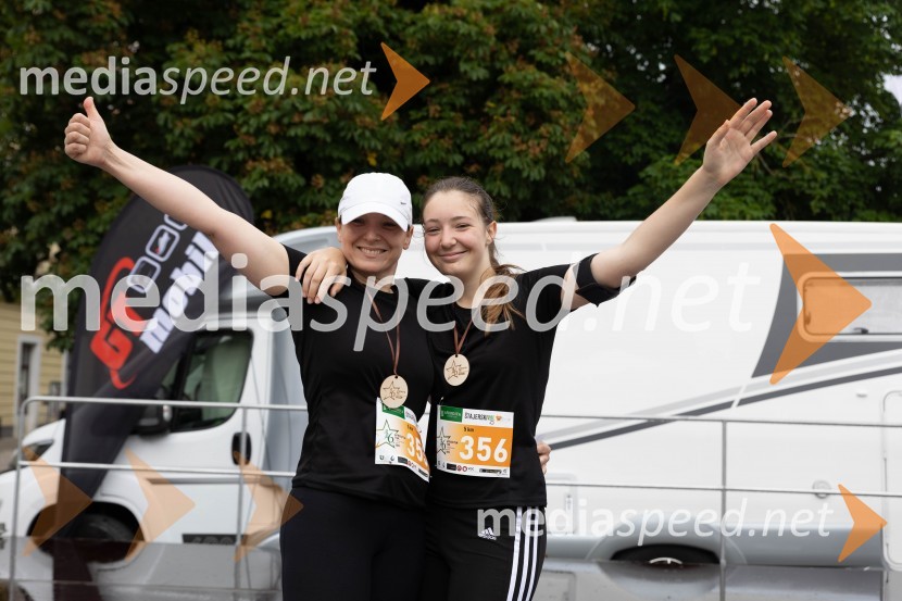  ... ;  Tajda Mastnak6. Afroditin tek s Štajerskim valom