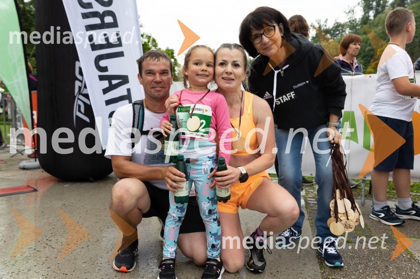  ... ;  ... ;  Natalija  Mašera, 1. mesto, 6, Afroditin tek na 10 km ženske;  ... 6. Afroditin tek s Štajerskim valom