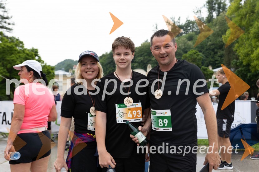  Damijana Štraser;  Jaka Zupanc;  Jože Štraser6. Afroditin tek s Štajerskim valom