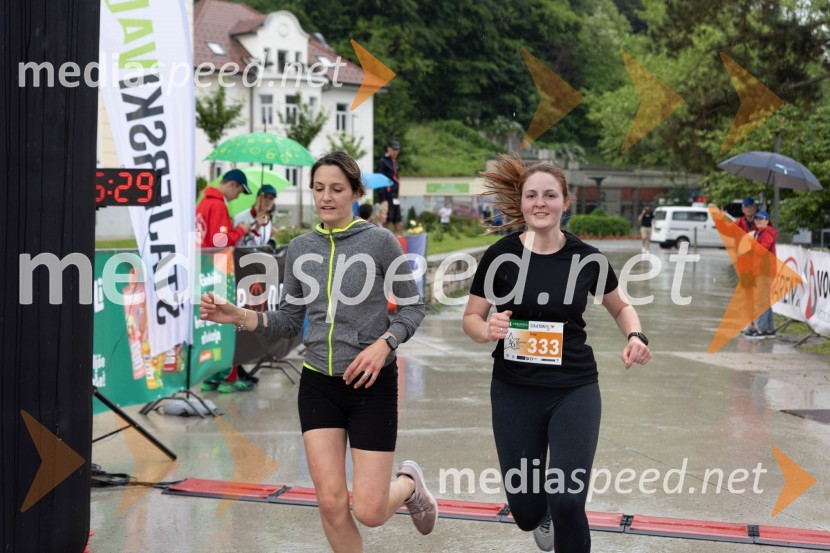  ... ;  Metka Lavbič Gajšek6. Afroditin tek s Štajerskim valom