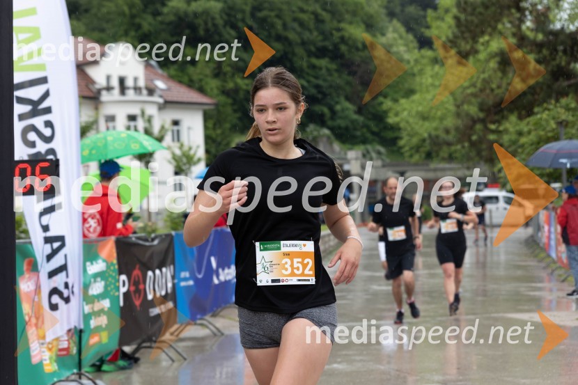  Iva Marzidovšek6. Afroditin tek s Štajerskim valom