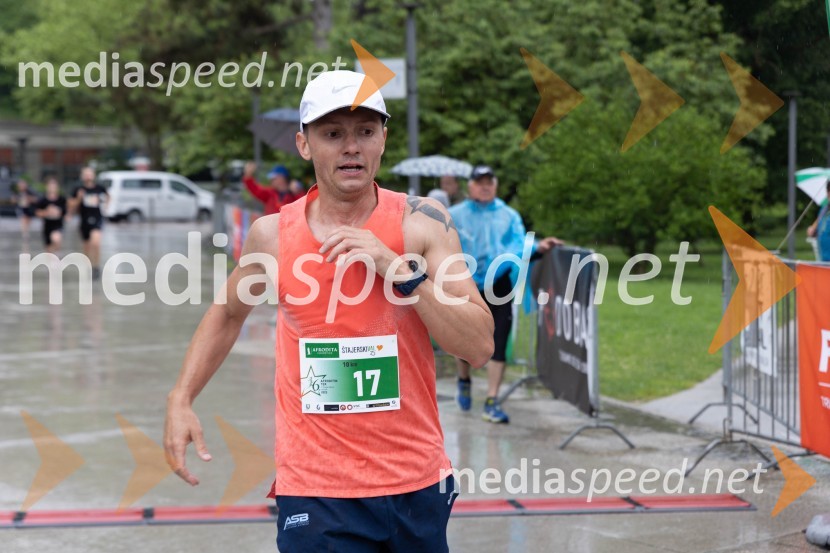  Gregor Duric, 2. mesto, 6. Afroditin tek na 10 km moški6. Afroditin tek s Štajerskim valom