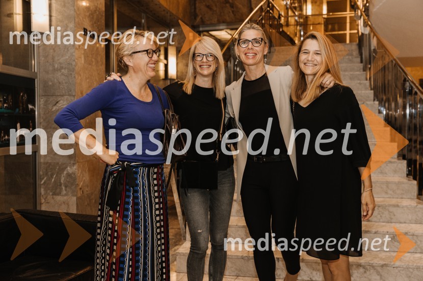  ... ;  Ana Zavrtanik Ugrin, Intra lighting d.o.o.;  ... ;  Mojca Strehar Filac, WOAFTo the moon and back, premiera v SNG Nova Gorica