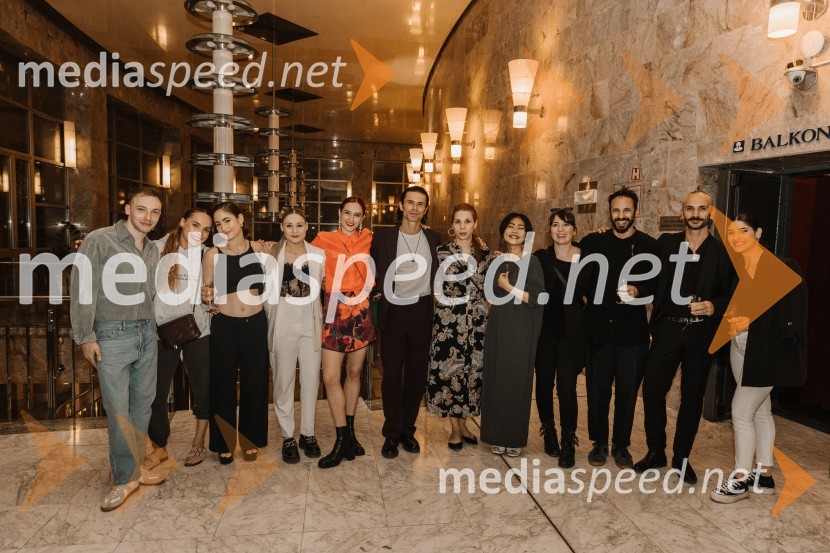  Luka Vodopivec, plesalec;  Clemence Olivier, plesalka;  Atara Fink, plesalka;  Noemi Capuano, plesalka;  Nastja Bremec Rynia, koreografinja, MN dance Company;  Michal Rynia, koreograf, MN dance Company;  Ana  Kržišnik Blažica, dramaturginja;  Eri Nishibara, plesalka;  Mateja Starič, skladateljica;  Luca Signoretti, koreograf;  Francesco Gammino, koreograf;  Denise Camassa, plesalkaTo the moon and back, premiera v SNG Nova Gorica