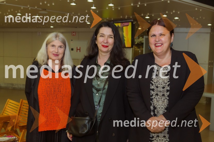  Mateja Dimnik, Komunikat;  Zdenka Badovinac, direktorica, Muzej sodobne umetnosti Zagreb;  Uršula Cetinski, generalna direktorica, Cankarjev domLaurie Anderson: Let X=X, koncert ameriške umetnice na odru Cankarjevega doma