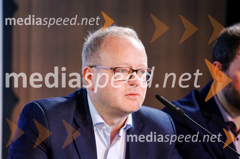 mag. Aleš Drenik, vodja programa resne glasbe, opere in balet, Cankarjev domNovinarska konferenca Cankarjevega doma s predstavitvijo nove sezone 2023/24