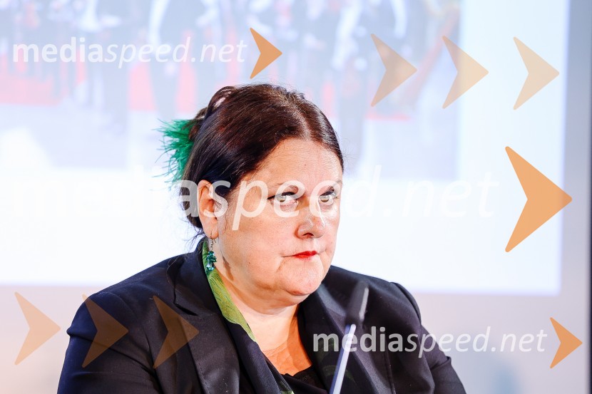  Uršula Cetinski, generalna direktorica, Cankarjev domNovinarska konferenca Cankarjevega doma s predstavitvijo nove sezone 2023/24