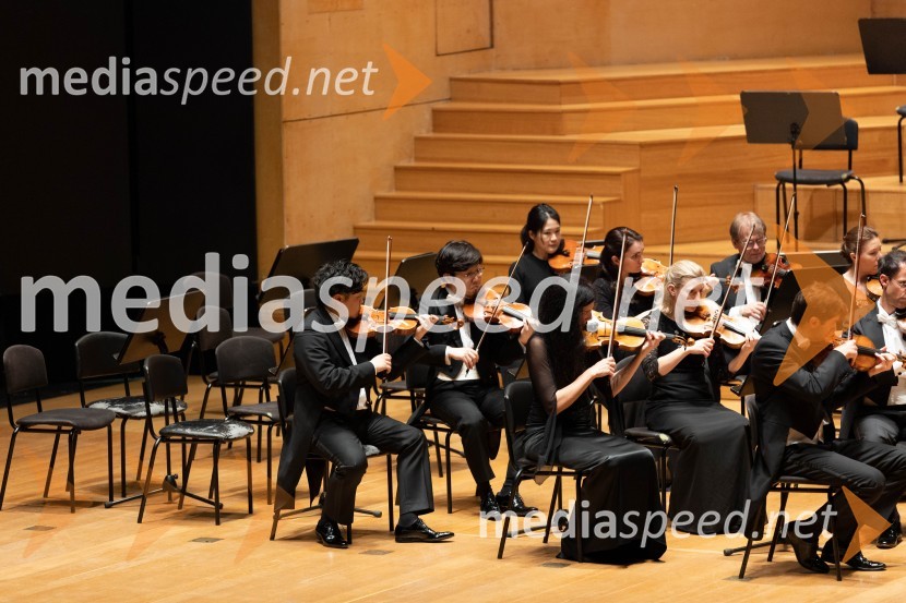 Sezono zlatega abonmaja v Cankarjevem domu sklenil Orkester Tonkünstler