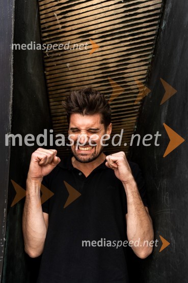  Luka Šulić, čelist, 2 CellosLuka Šulić, portret člana dua 2Cellos