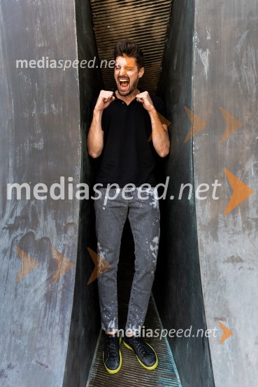  Luka Šulić, čelist, 2 CellosLuka Šulić, portret člana dua 2Cellos