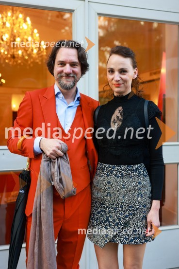  Vasko Atanasovski, glasbenik;  Jasmina Godec, novinarka, Radio Agora58. Borštnikovo srečanje, slavnostna otvoritev s predstavo La Tempesta / Vihar