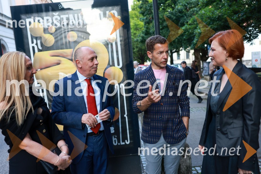  Marcella Spinazzola;  Carlo Campanile, veleposlanik Republike Italije v Slooveniji;  Aleš Novak, umetniški direktor Festival Borštnikovo srečanje; dr. Asta Vrečko, ministrica za kulturo58. Borštnikovo srečanje, slavnostna otvoritev s predstavo La Tempesta / Vihar