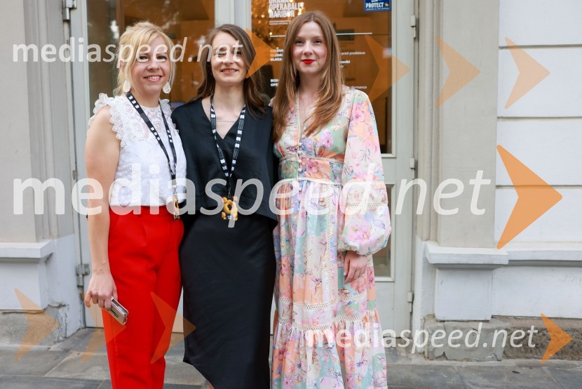  Daša Šprinčnik, izvršna producentka in odnosi z javnostmi FBS;  ... ;  Mojca Kolar, Festival Borštnikovo srečanje58. Borštnikovo srečanje, slavnostna otvoritev s predstavo La Tempesta / Vihar