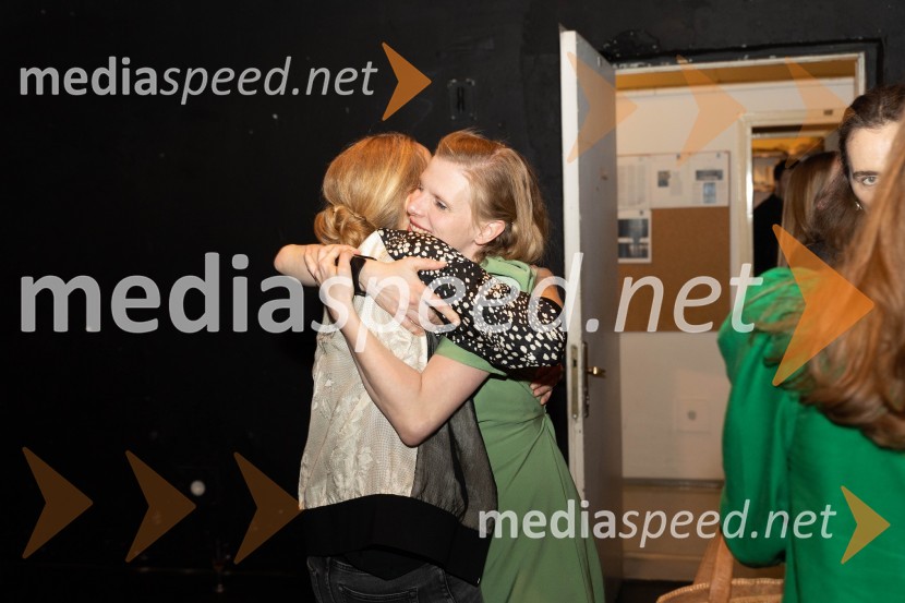  ... ;  Maruša Majer, igralkaStriček Vanja, premiera v SNG Drama Ljubljana