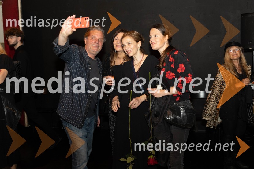  Valter Dragan, igralec;  ... ;  ... ;  ... Striček Vanja, premiera v SNG Drama Ljubljana