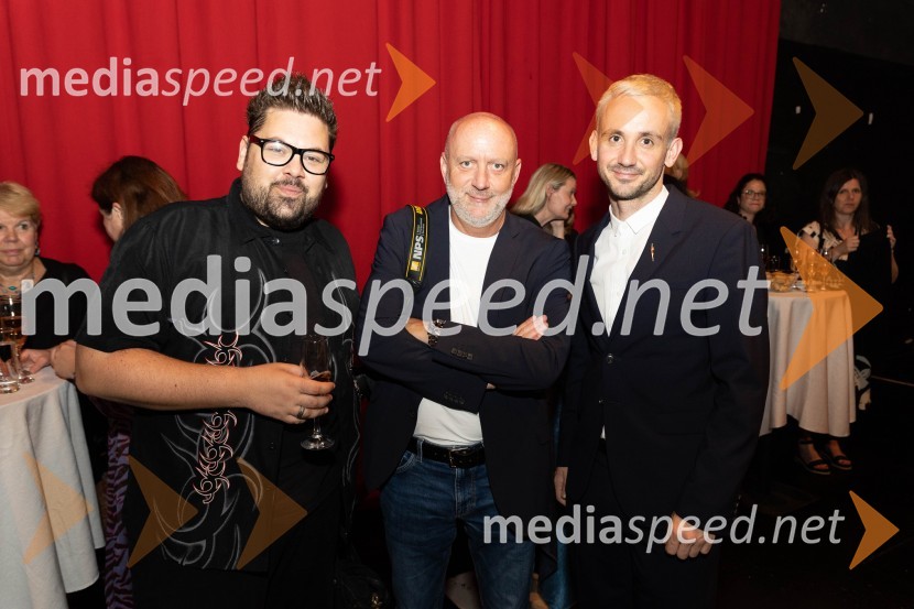  Nejc Simšič, novinar;  ... ;  Jernej Pristov, vodja službe za odnose z javnostmi SNG Drama LjubljanaStriček Vanja, premiera v SNG Drama Ljubljana