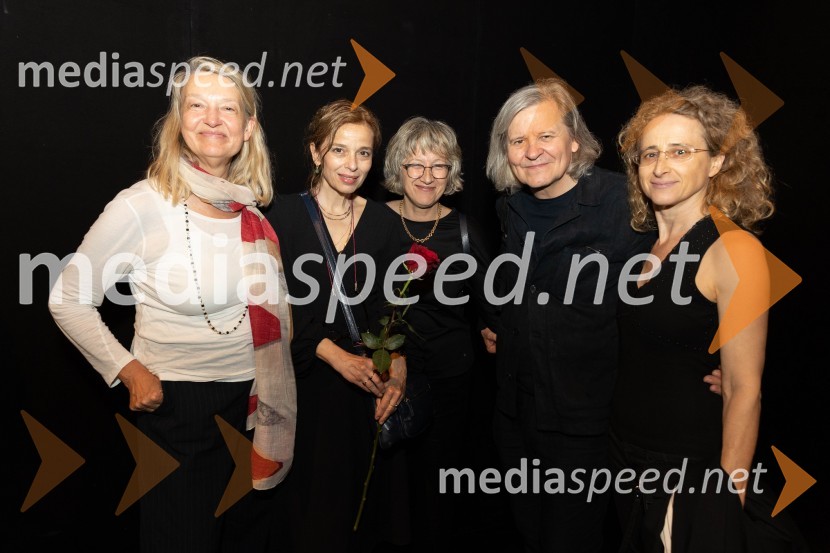  ... ;  ... ;  ... ;  Janusz Kica, režiser;  ... Striček Vanja, premiera v SNG Drama Ljubljana