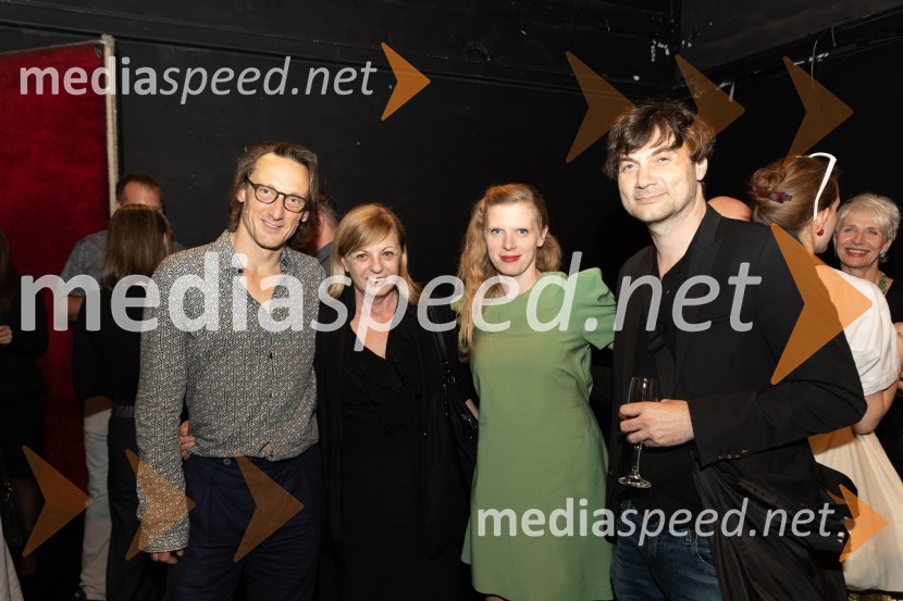  Marko  Mandić, igralec;  ... ;  Maruša Majer, igralka;  Branko Jordan, igralecStriček Vanja, premiera v SNG Drama Ljubljana