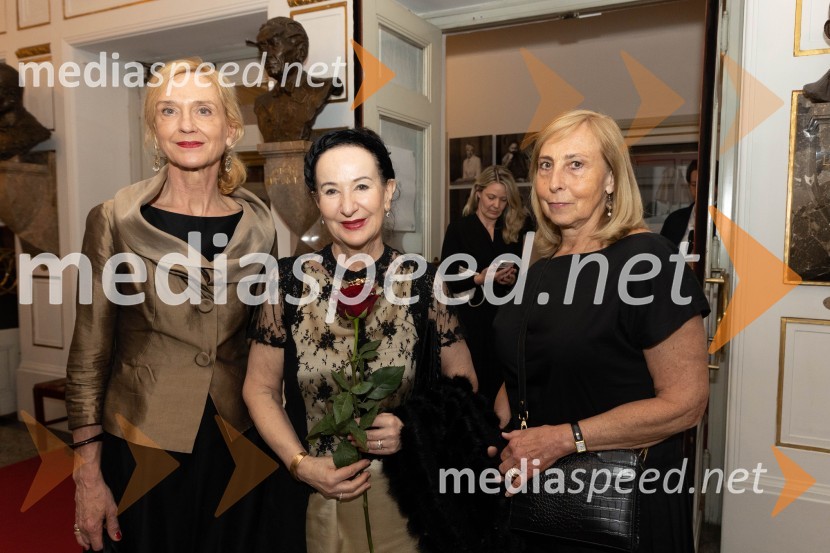  ... ;  Polona Vetrih, igralka;  ... Striček Vanja, premiera v SNG Drama Ljubljana