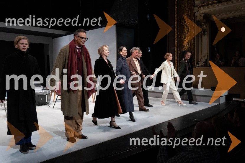  Maruša Majer, igralka;   Igor  Samobor, igralec;  Silva Čušin Povše, dramska igralka;  Petra Govc, igralka;  Valter Dragan, igralec;  Branko Šturbej, igralec;  Maša Derganc, igralka;  Marko  Mandić, igralecStriček Vanja, premiera v SNG Drama Ljubljana