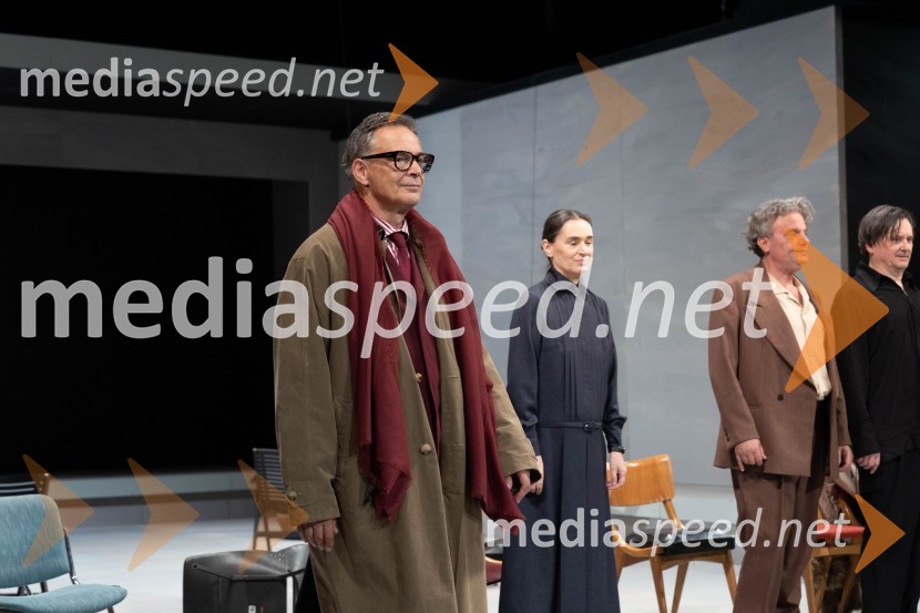   Igor  Samobor, igralecStriček Vanja, premiera v SNG Drama Ljubljana