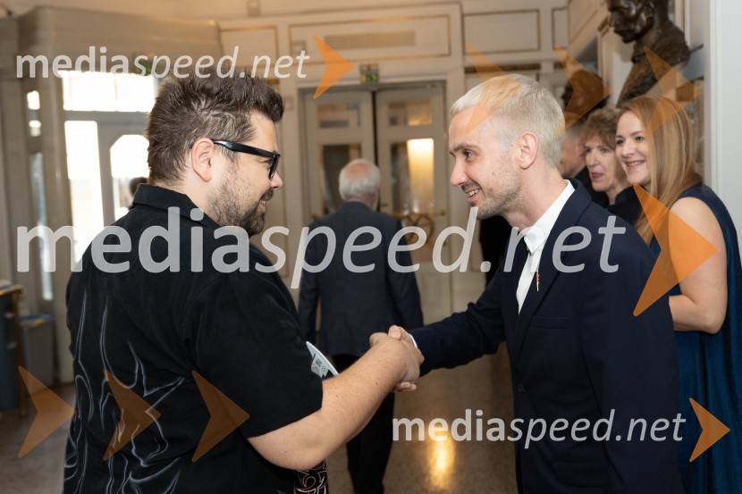  Nejc Simšič, novinar;  Jernej Pristov, vodja službe za odnose z javnostmi SNG Drama LjubljanaStriček Vanja, premiera v SNG Drama Ljubljana